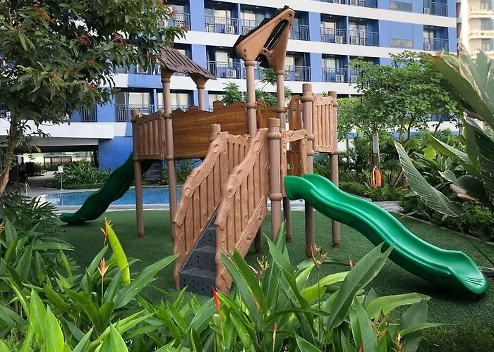 Azure South Urban Near Airport